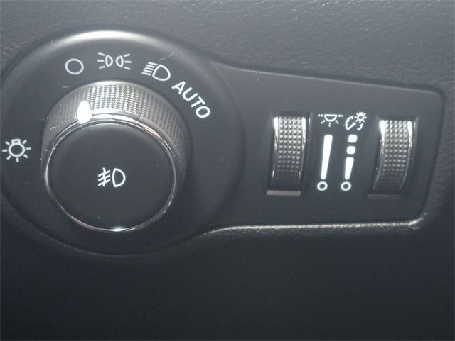 2023 Jeep Compass (Red) Edition