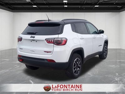 2025 Jeep Compass Trailhawk