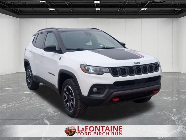 2025 Jeep Compass Trailhawk
