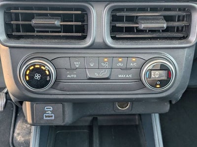 2022 Ford Maverick XL
