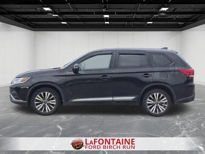 2019 Mitsubishi Outlander SE