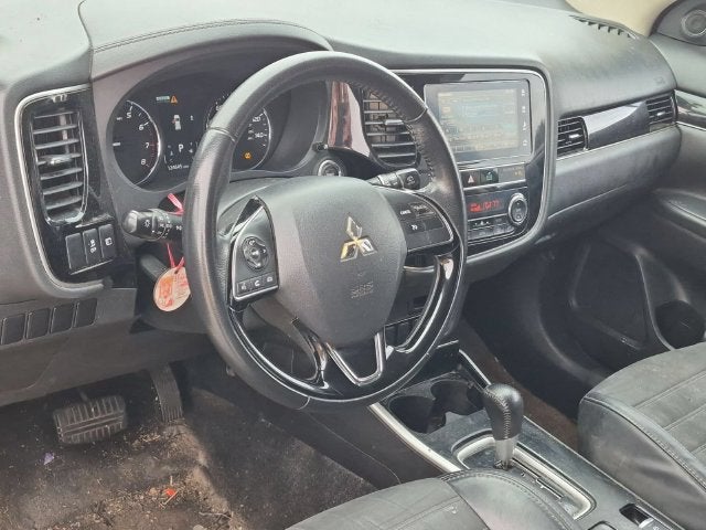2019 Mitsubishi Outlander SE