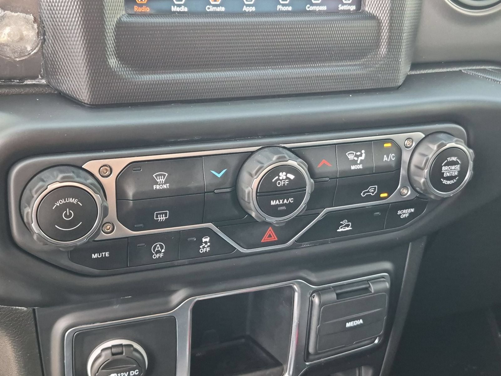 2023 Jeep Wrangler Sport 4X4