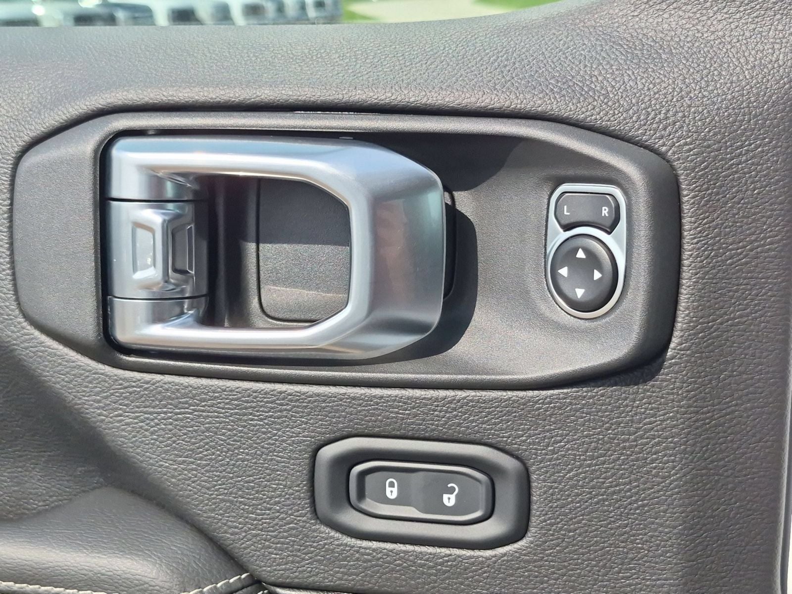 2023 Jeep Wrangler Sahara 4WD