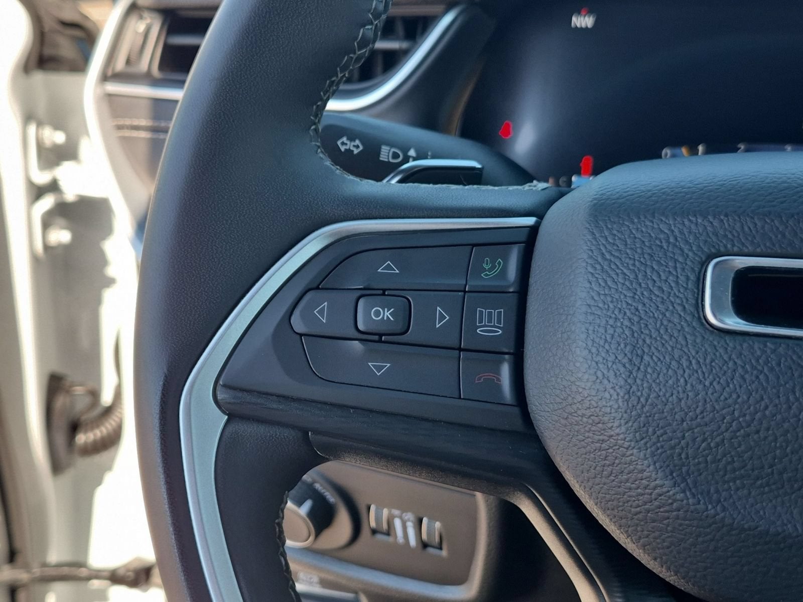 2025 Jeep Grand Cherokee Altitude 4X4