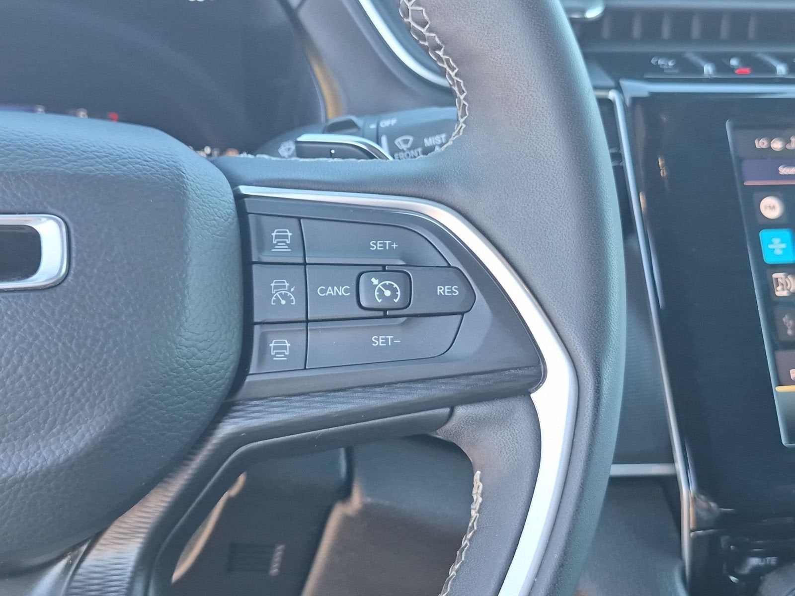 2025 Jeep Grand Cherokee Altitude 4X4