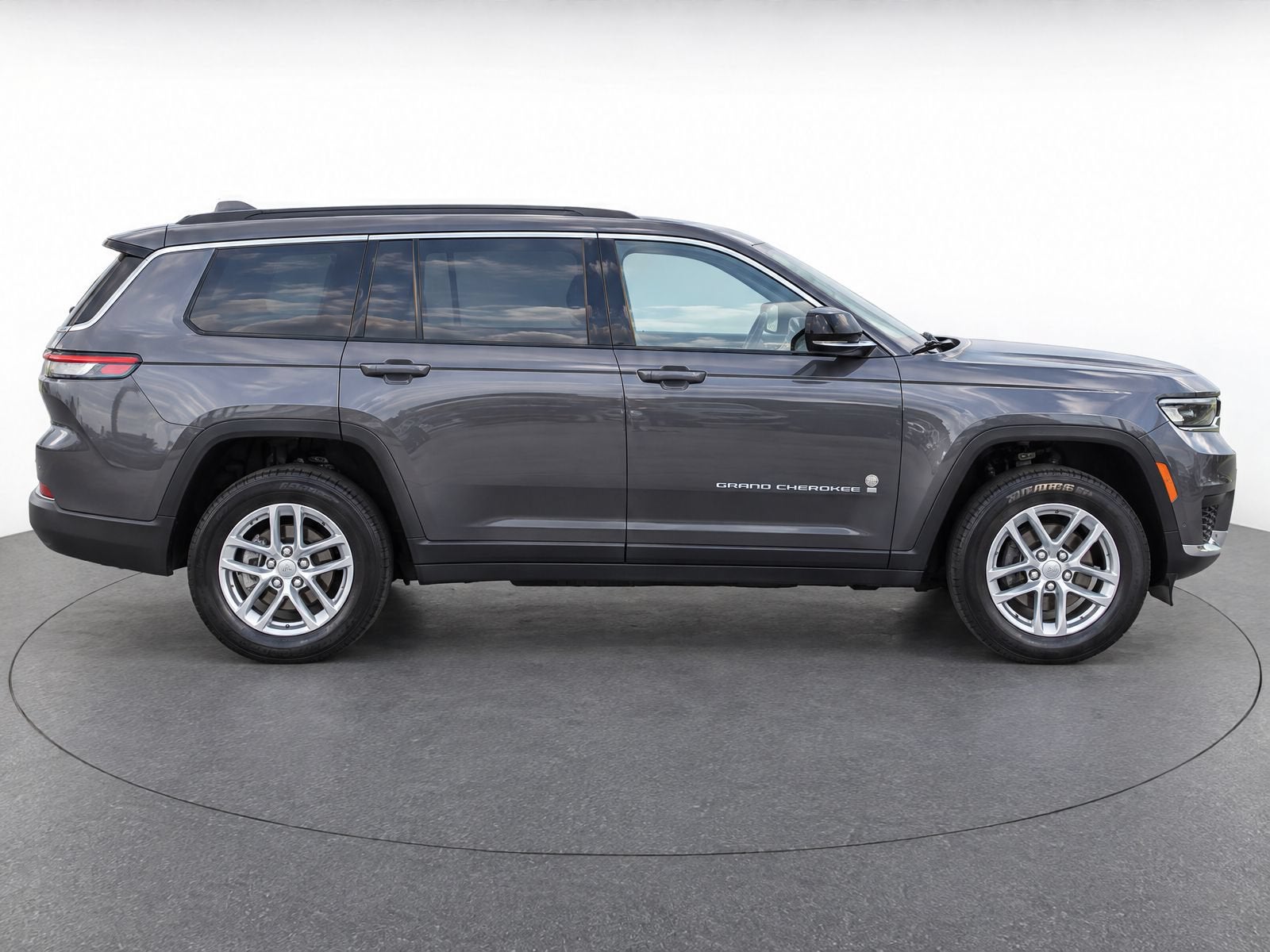 2024 Jeep Grand Cherokee L Laredo