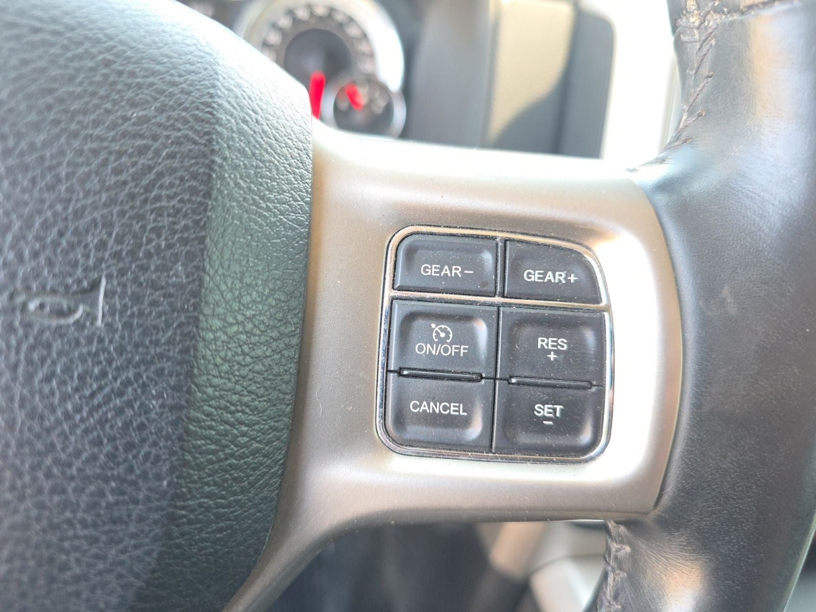 2015 RAM 1500 Laramie 4X4