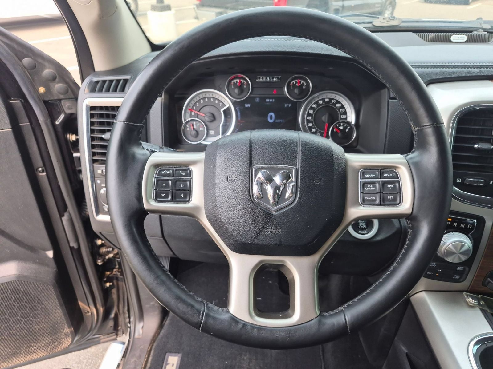 2015 RAM 1500 Laramie 4X4