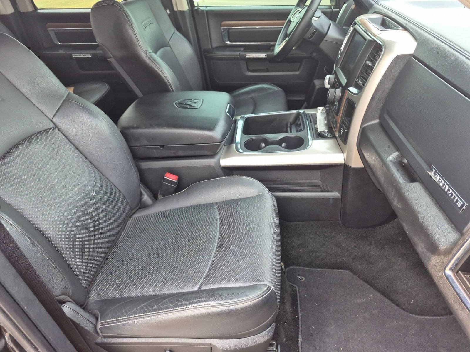 2015 RAM 1500 Laramie 4X4