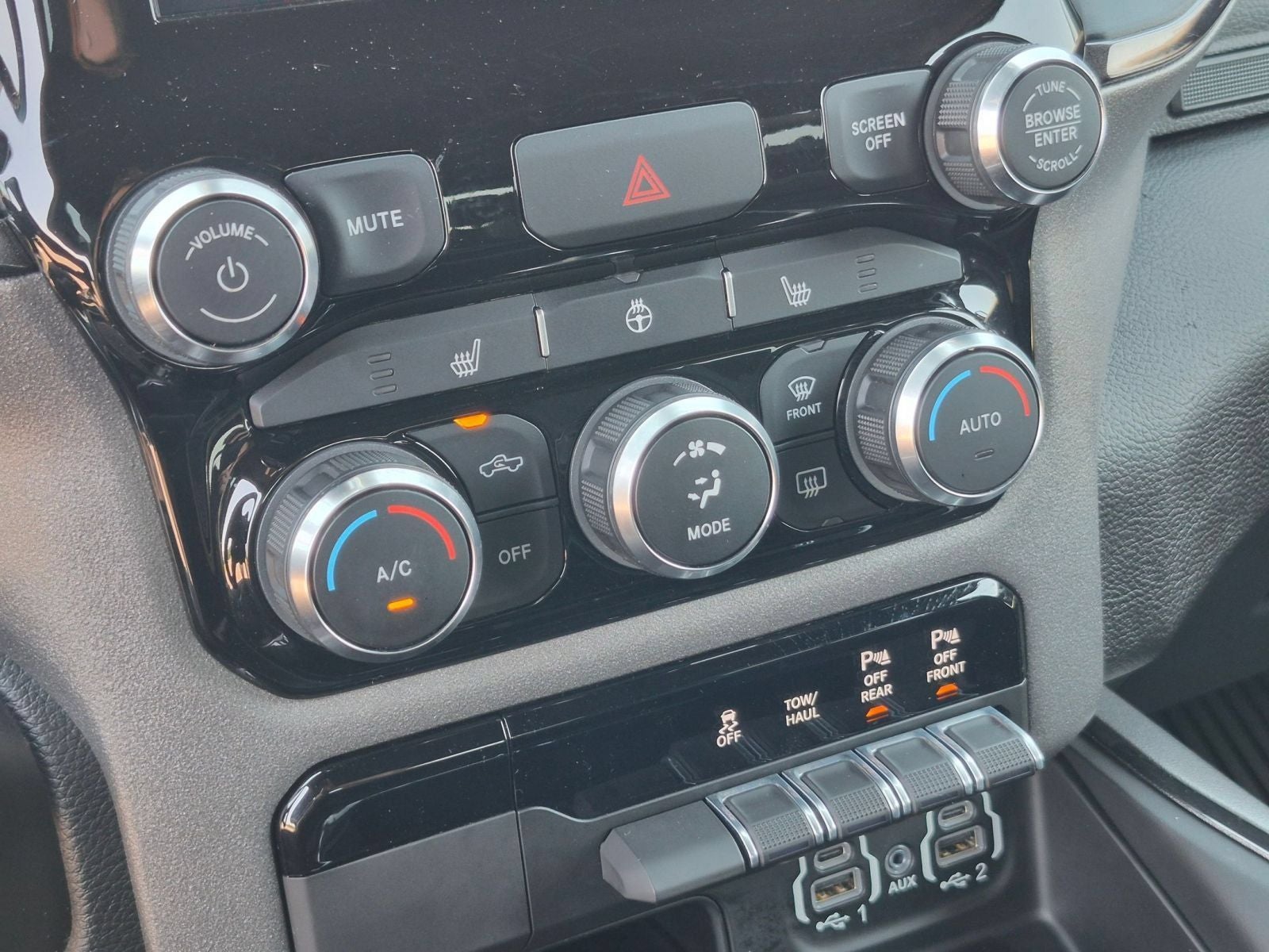 2022 RAM 1500 Big Horn/Lone Star 4X4