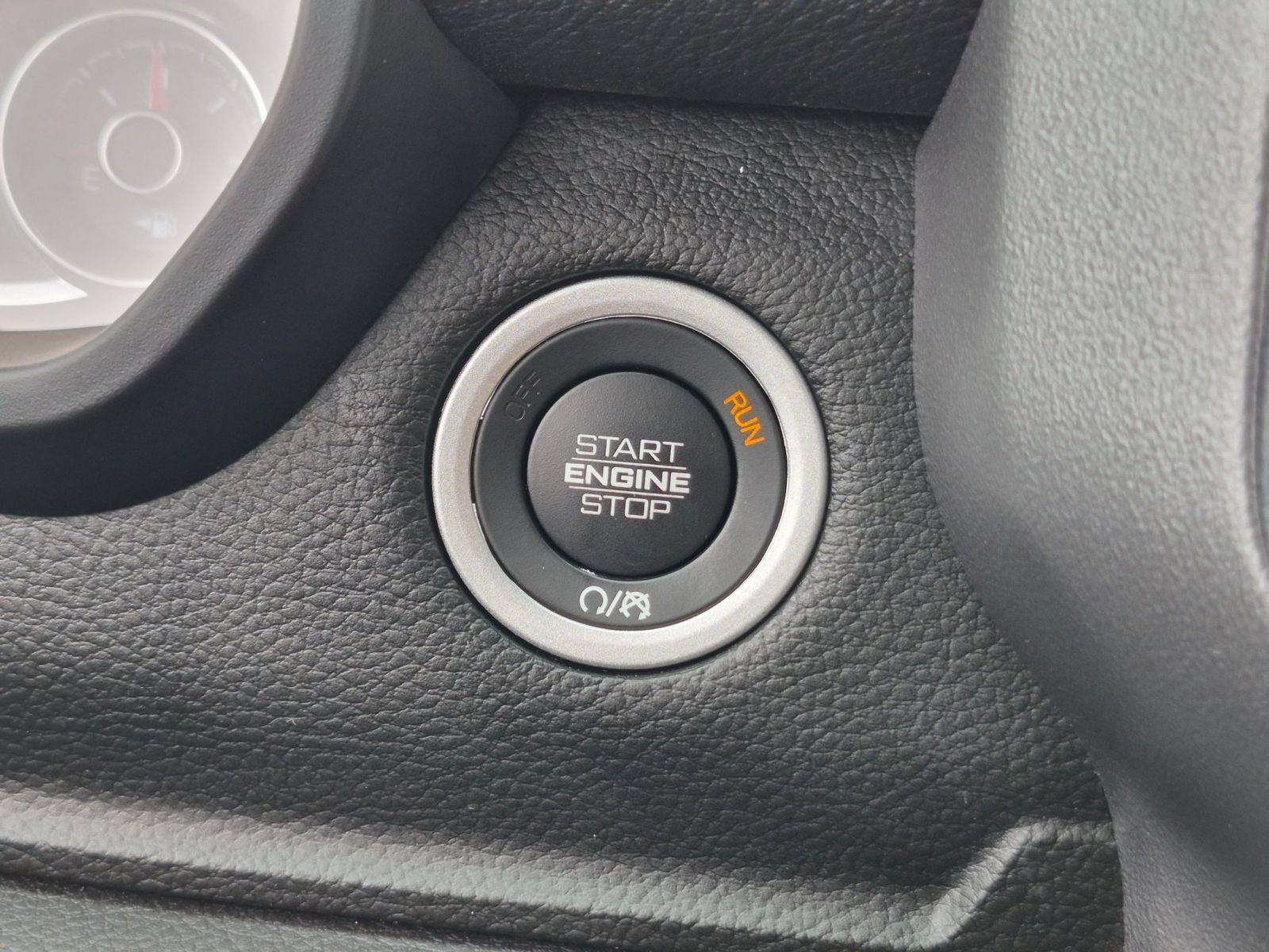 2025 RAM 1500 Laramie 4X4
