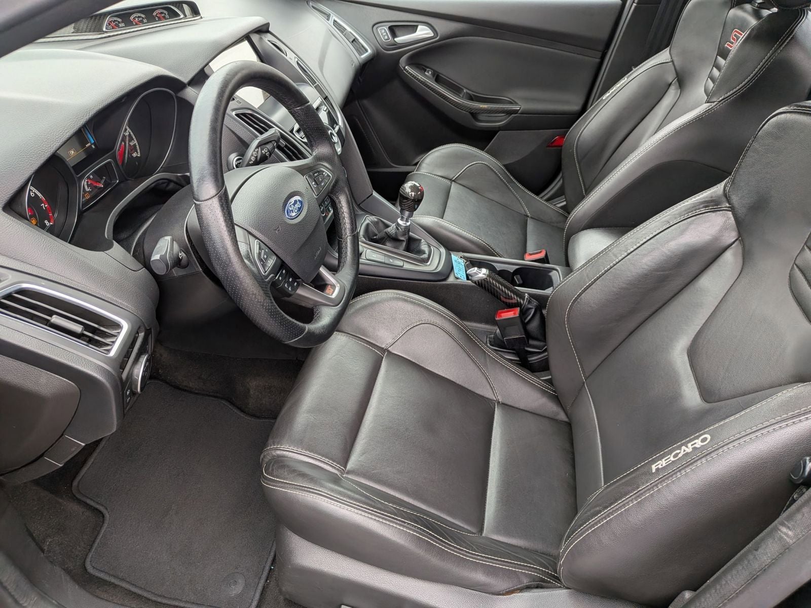 2018 Ford Focus ST