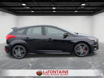 2018 Ford Focus ST