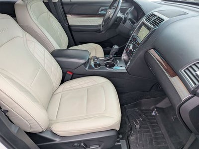 2017 Ford Explorer Platinum