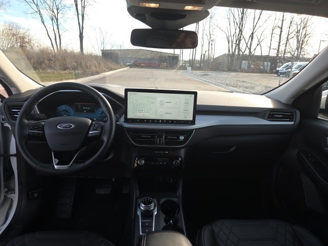 2023 Ford Escape Plug-In Hybrid Base