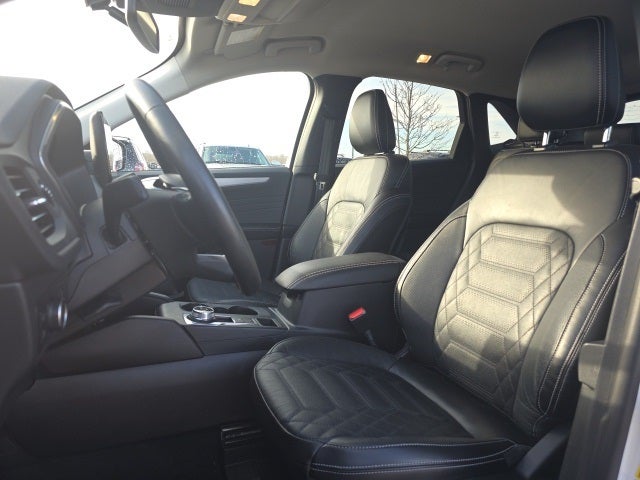 2023 Ford Escape Plug-In Hybrid Base