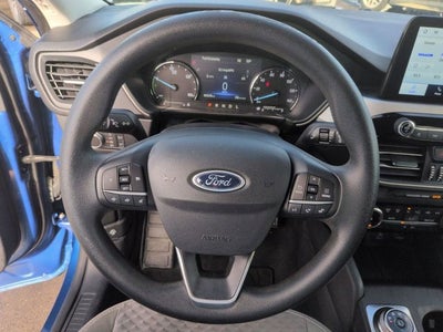 2022 Ford Escape Hybrid SE