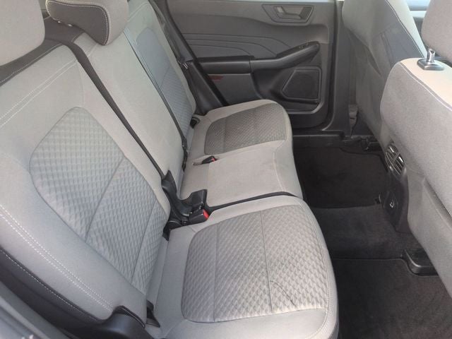 2022 Ford Escape Hybrid SE