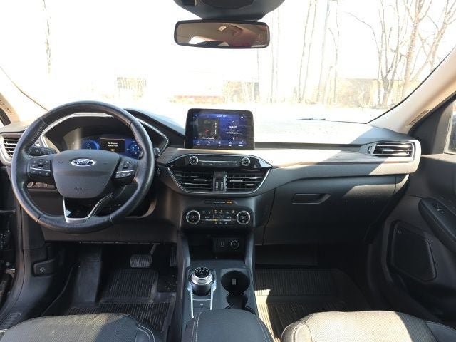 2020 Ford Escape Hybrid Titanium