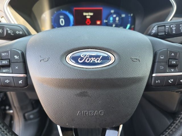 2020 Ford Escape Hybrid Titanium