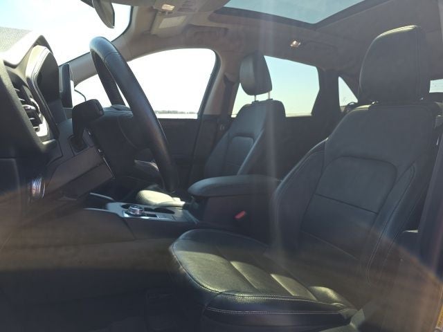 2020 Ford Escape Hybrid Titanium