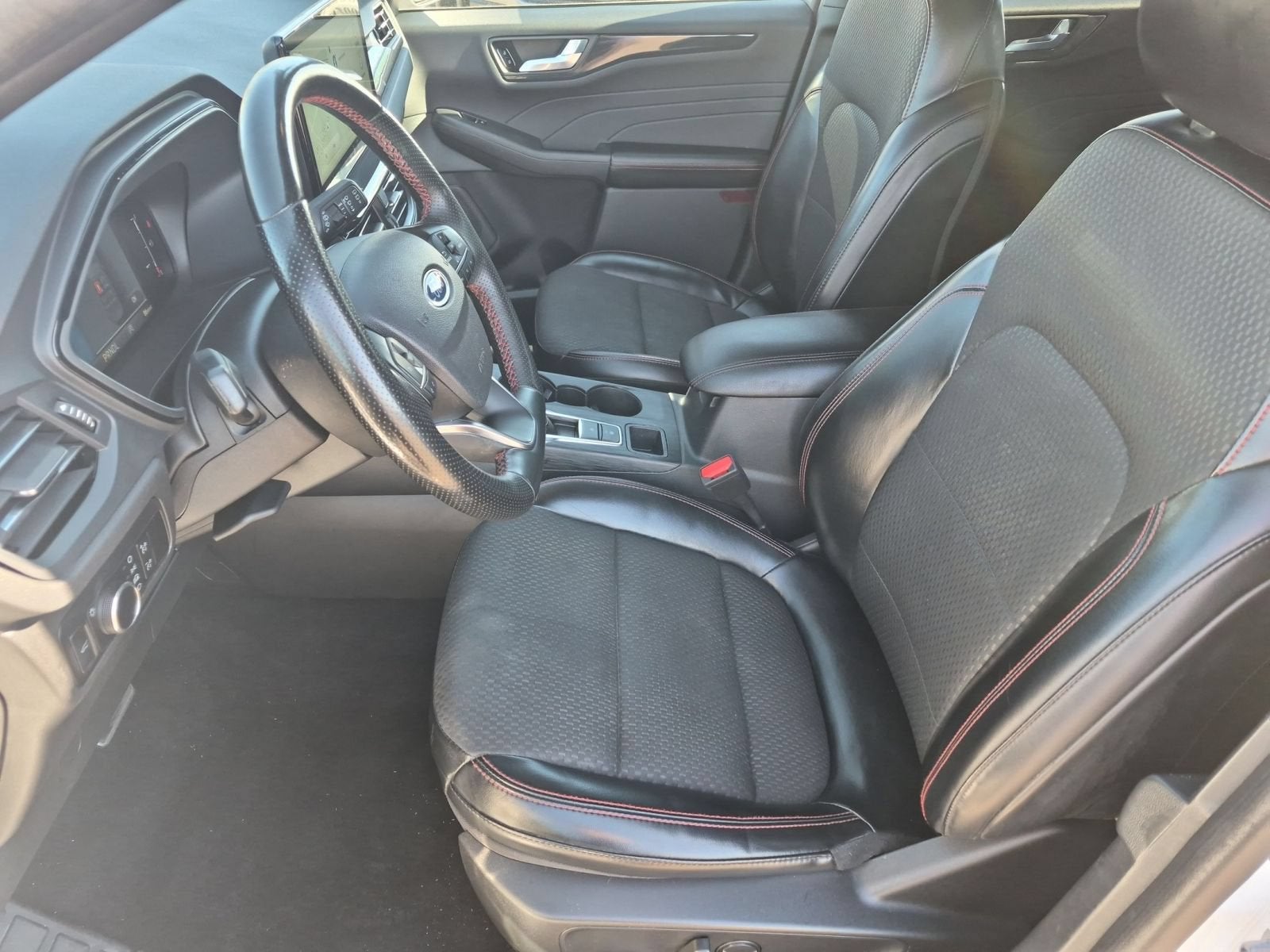 2023 Ford Escape ST-Line AWD