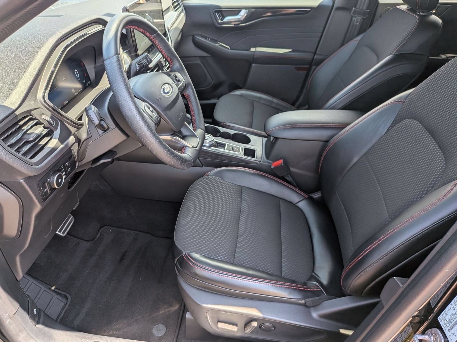 2024 Ford Escape ST-Line Select