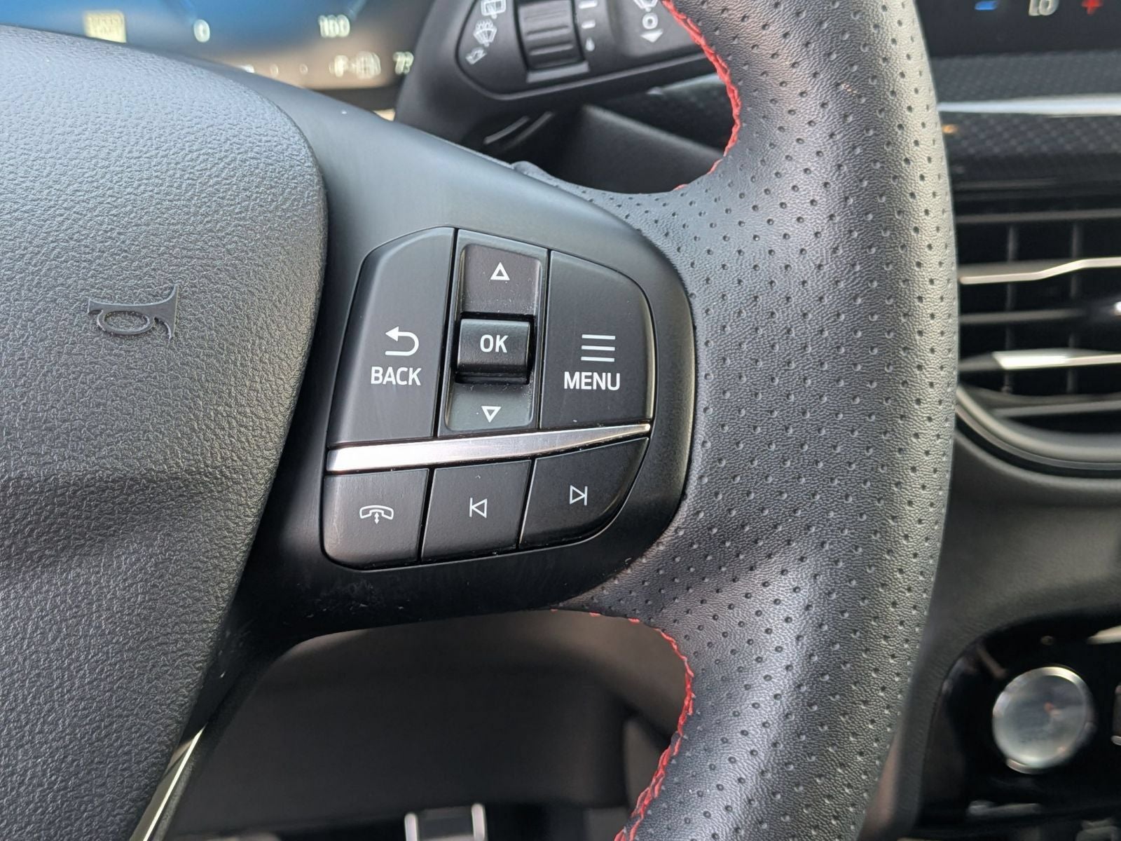 2024 Ford Escape ST-Line Select