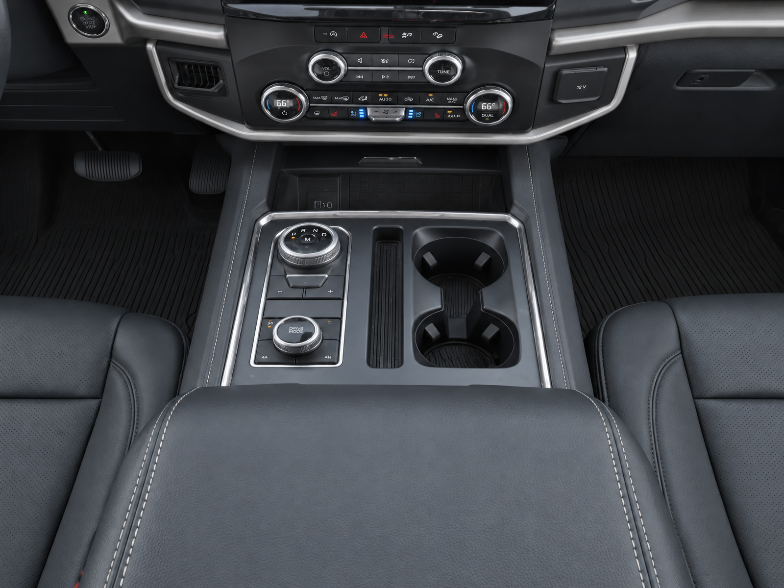 2023 Ford Expedition XLT 4X4