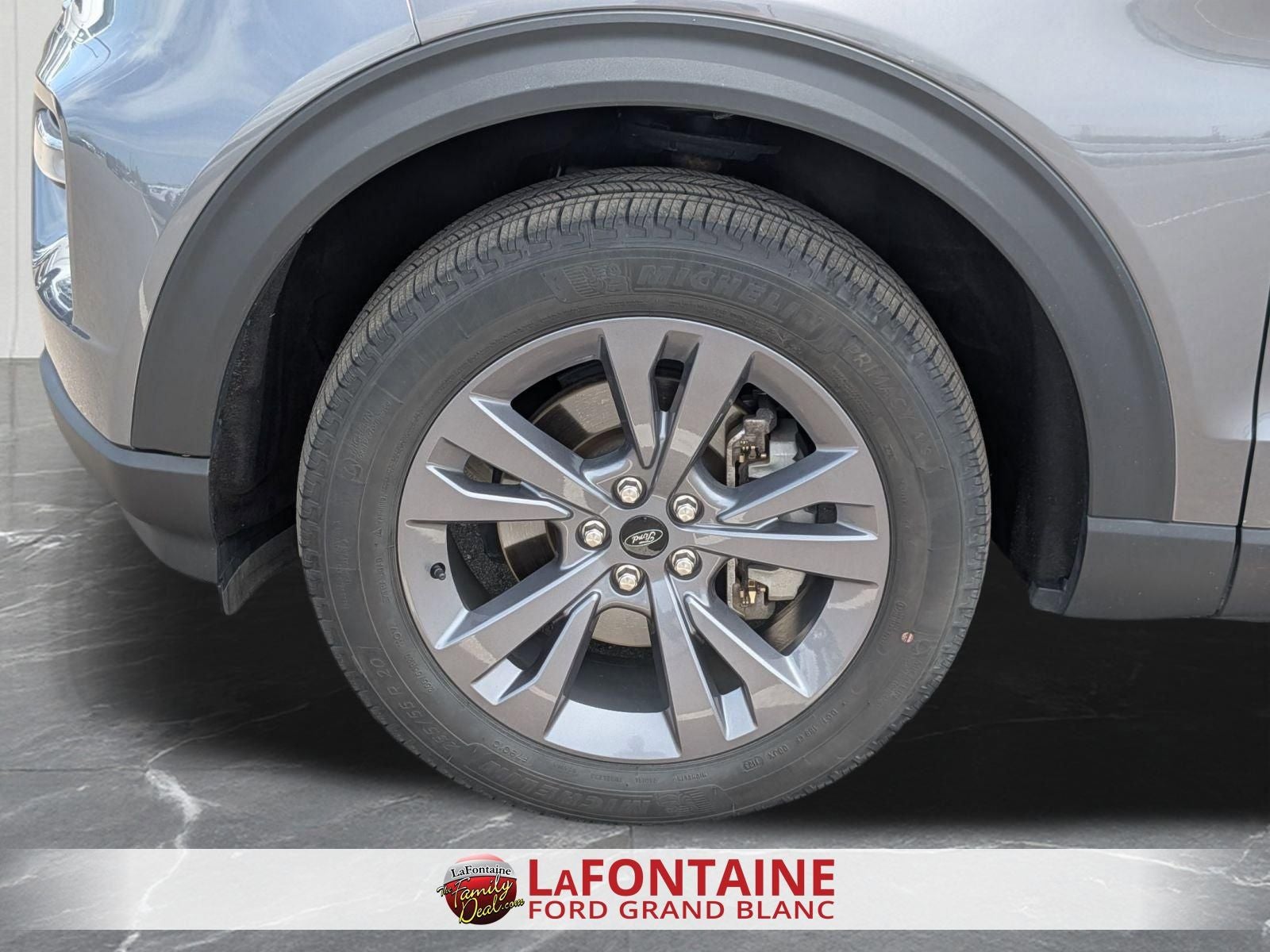 2023 Ford Explorer XLT 4WD