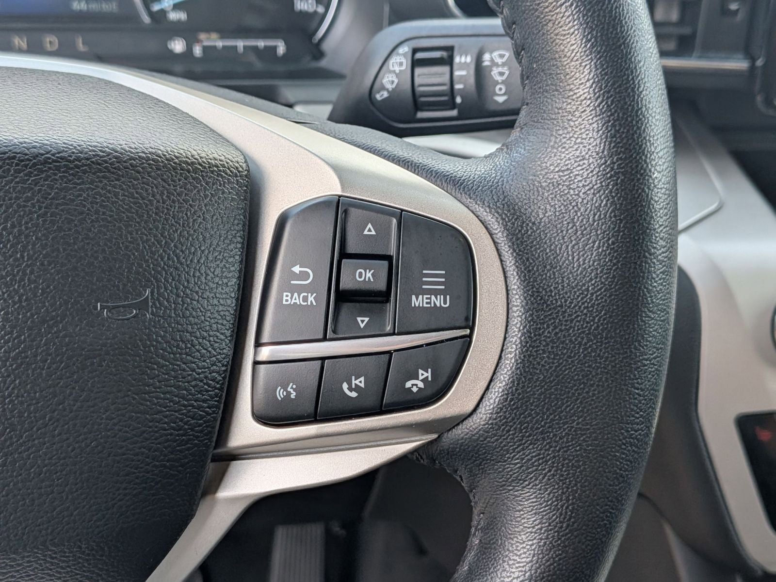 2023 Ford Explorer XLT 4WD