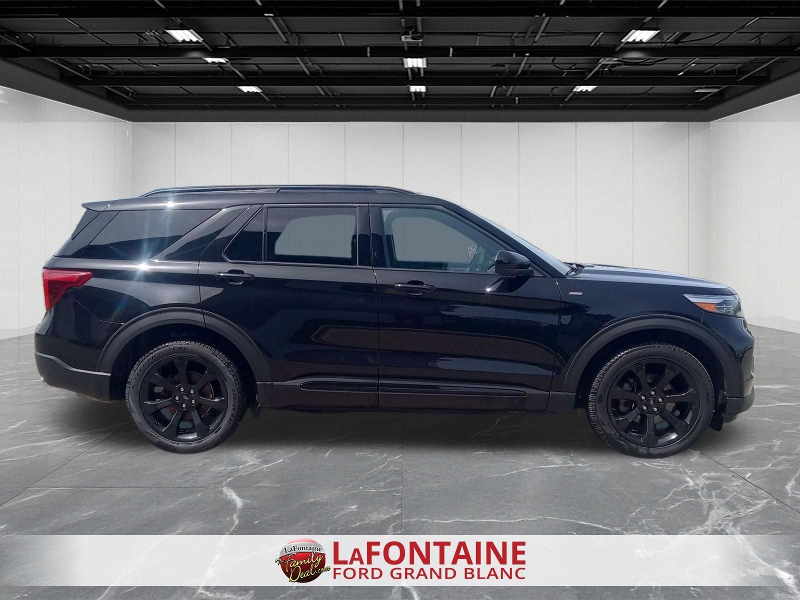 2023 Ford Explorer ST-Line 4X4