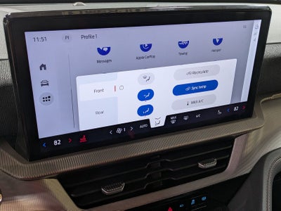 2025 Ford Explorer Active 4WD