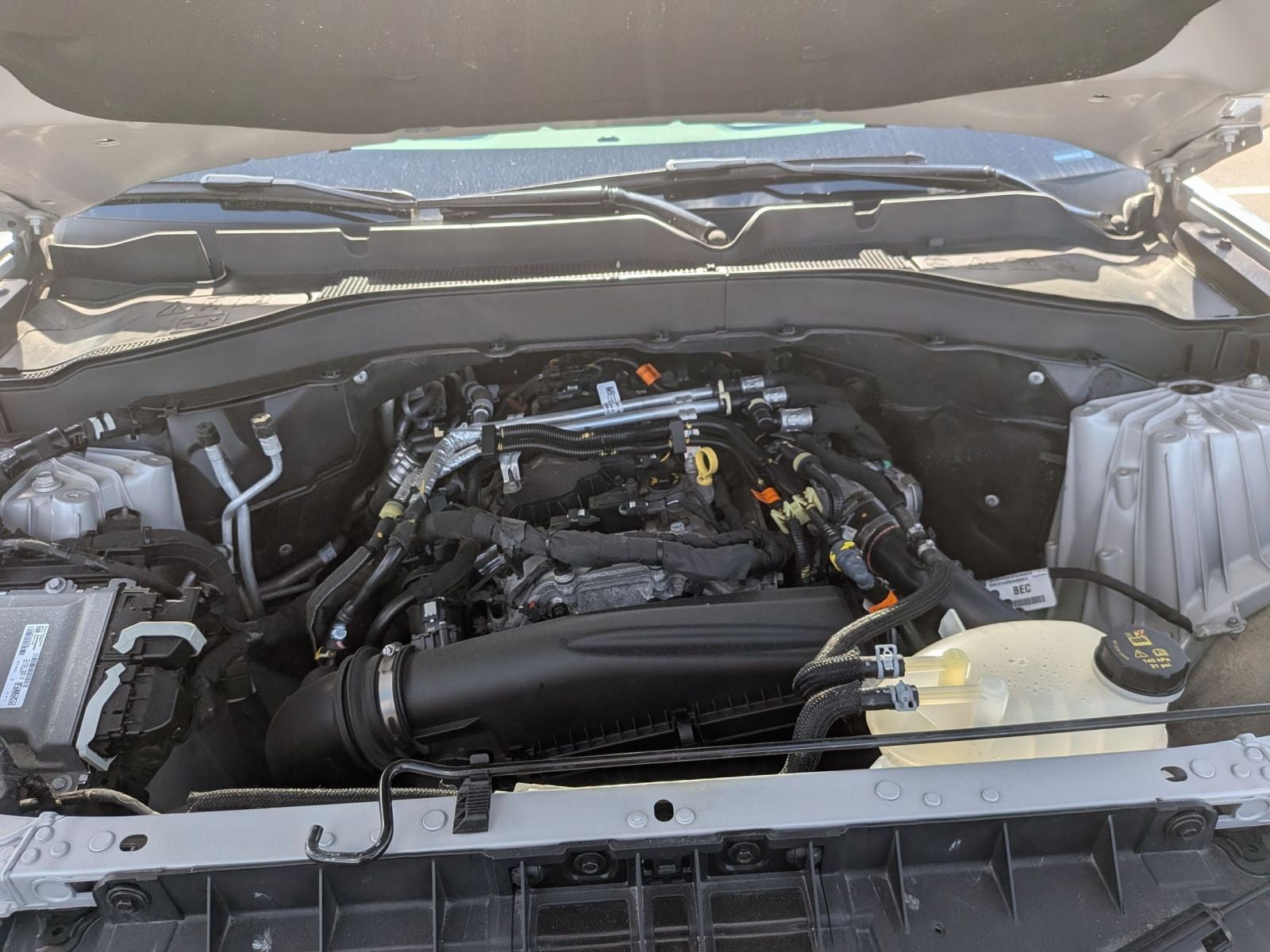 2025 Ford Explorer Active 4WD