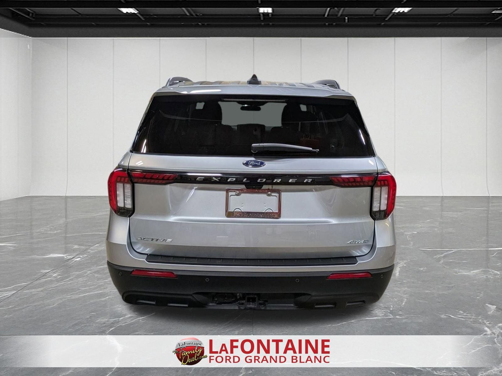 2025 Ford Explorer Active 4WD