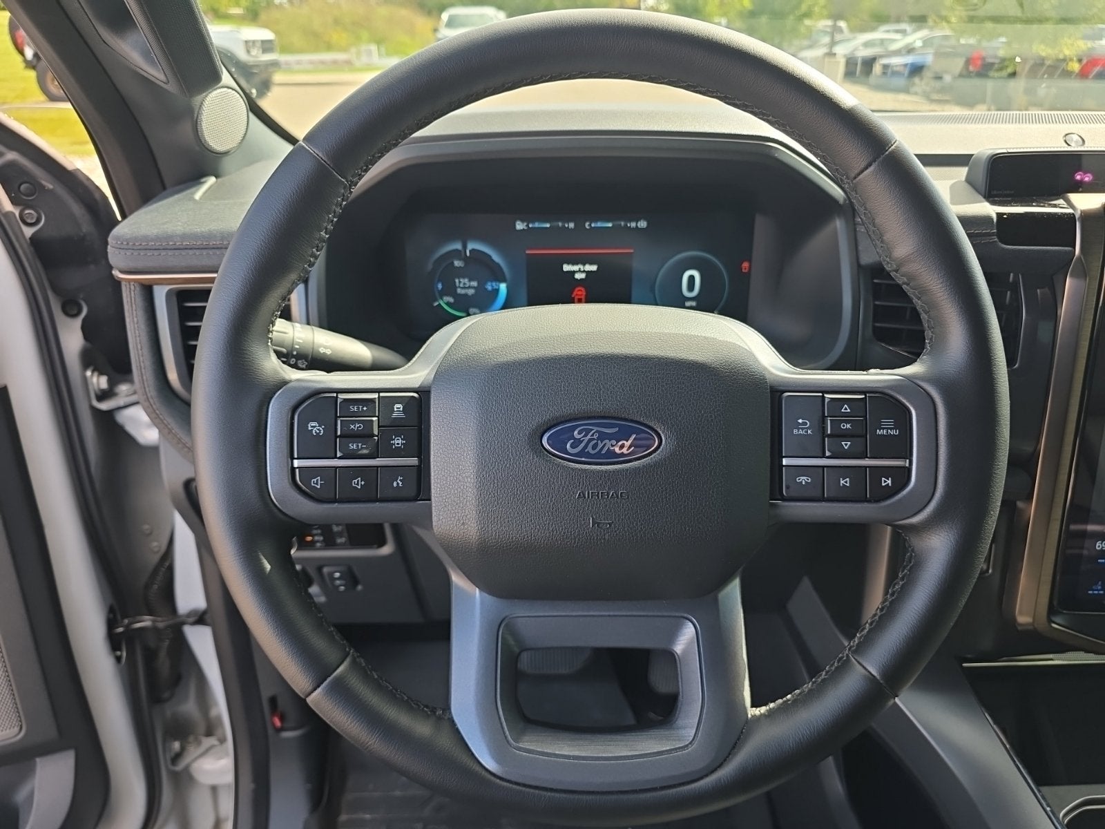 2025 Ford F-150 Lightning Lariat
