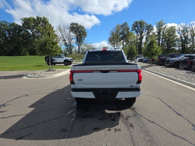 2025 Ford F-150 Lightning Lariat
