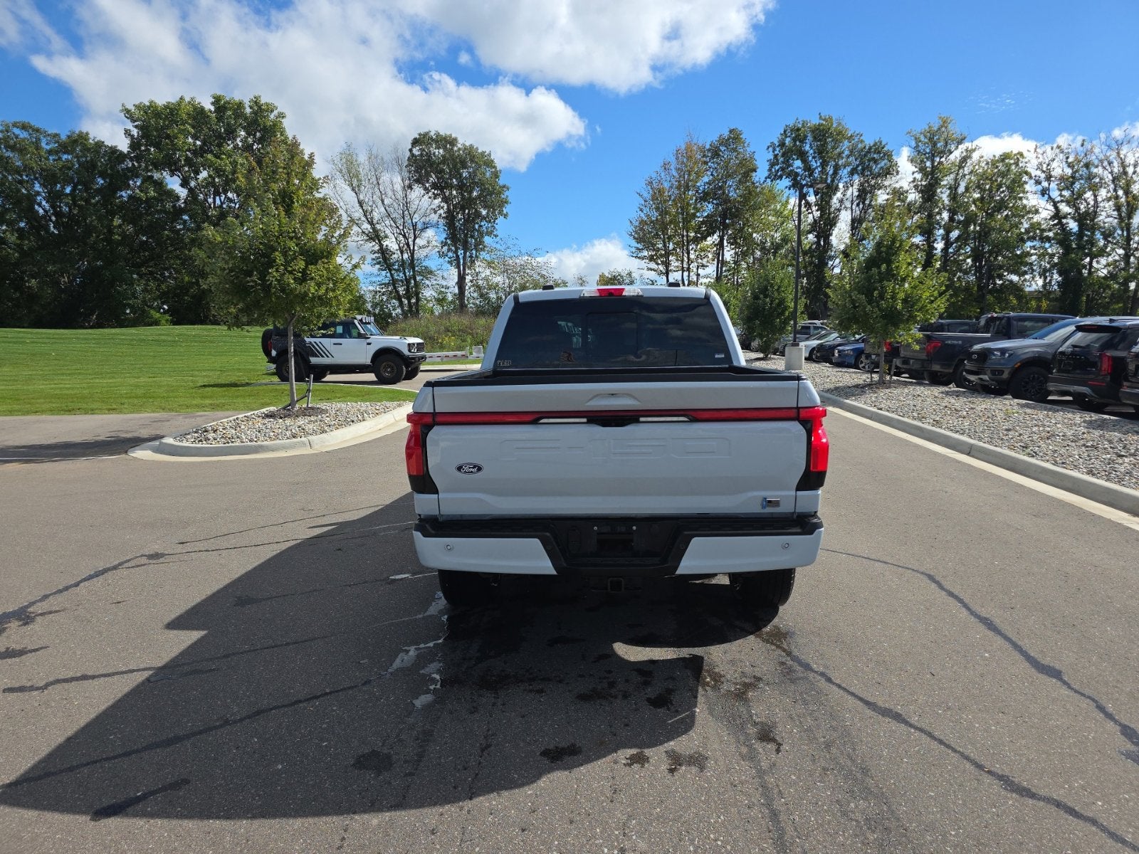 2025 Ford F-150 Lightning Lariat