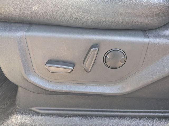 2022 Ford F-350SD Lariat