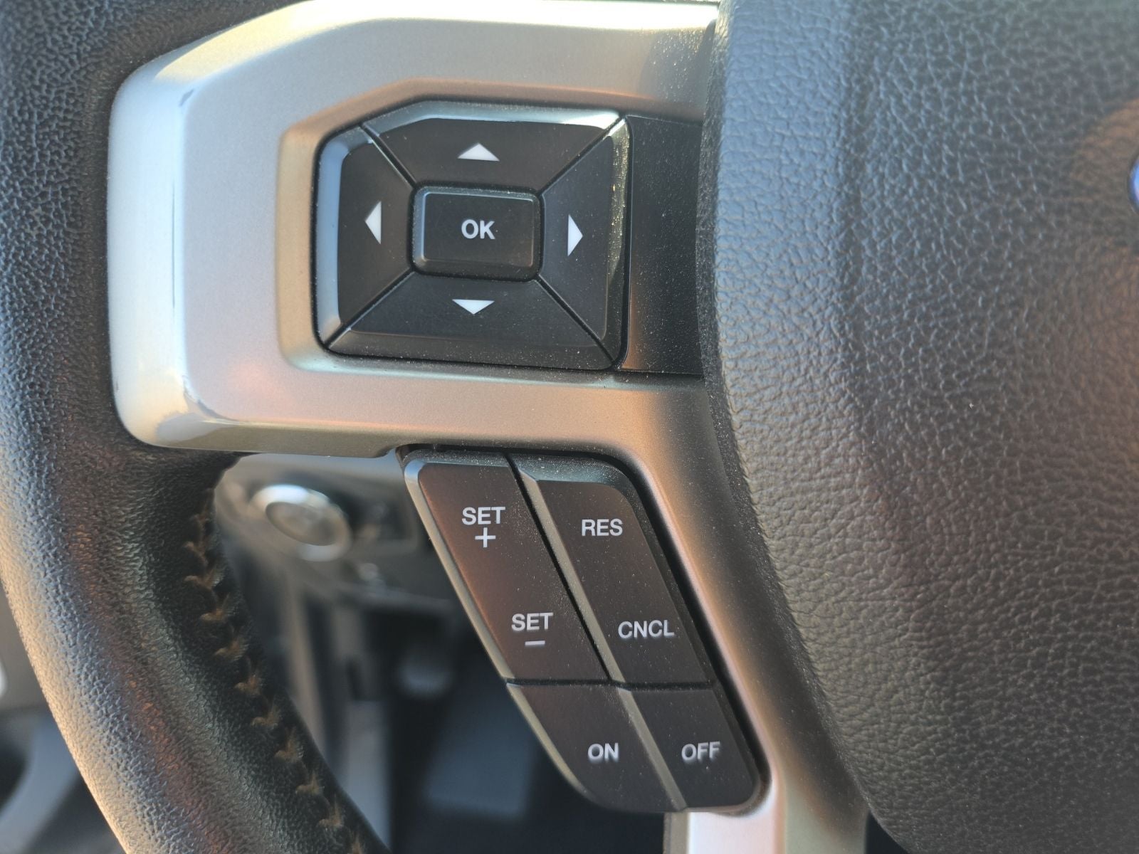 2018 Ford F-350SD Lariat 4X4