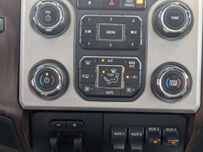 2016 Ford F-350SD Lariat 4X4