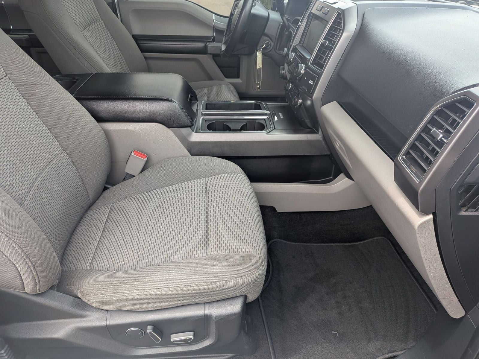 2017 Ford F-150 XLT 4X4