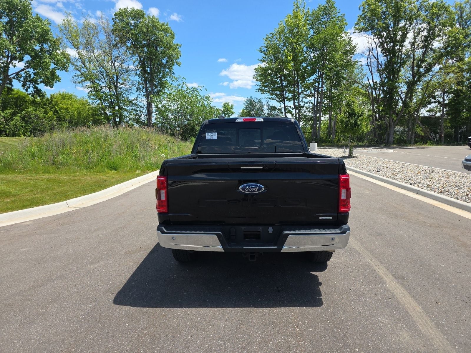 2023 Ford F-150 XLT 4X4