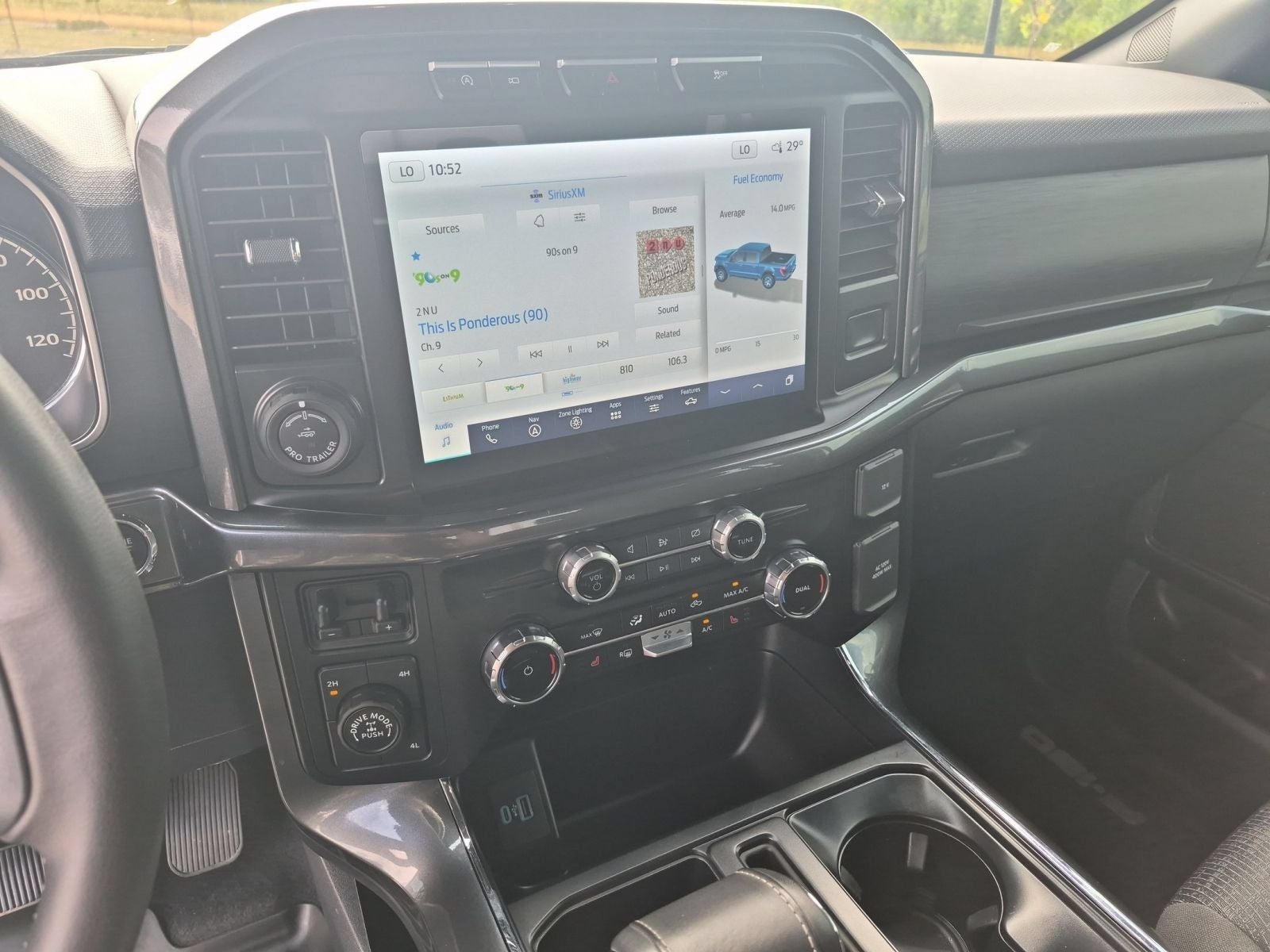 2023 Ford F-150 XLT 4X4
