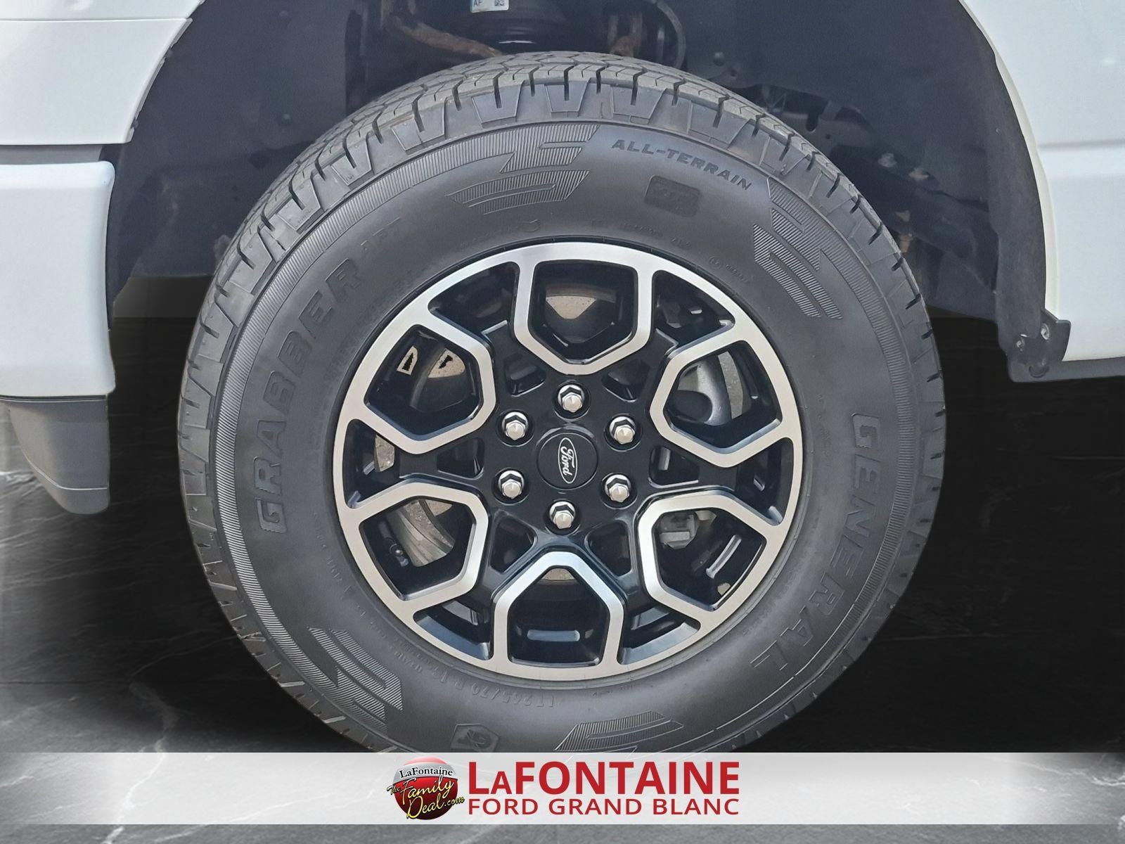 2023 Ford F-150 XLT 4X4