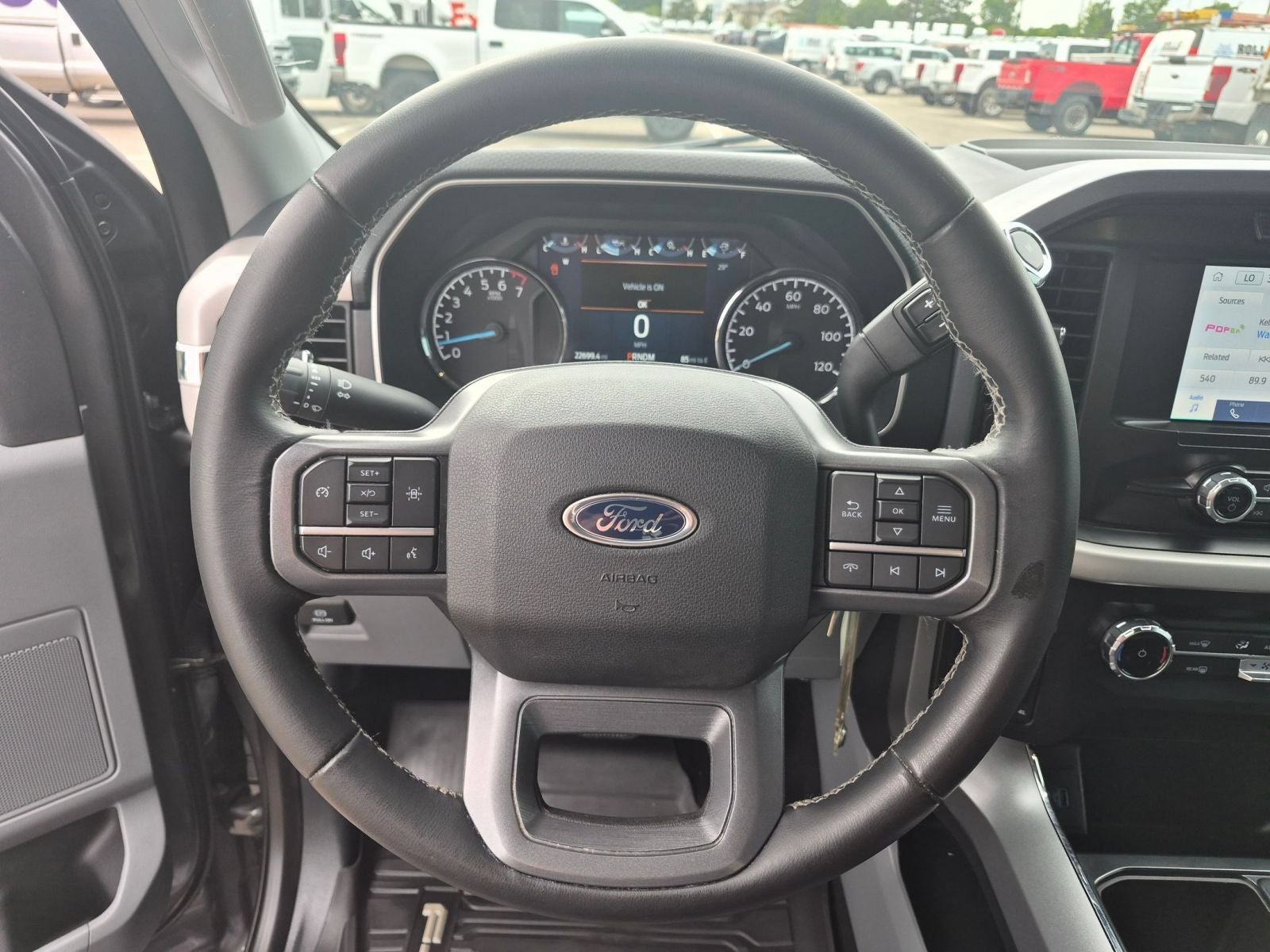 2023 Ford F-150 XLT 4X4