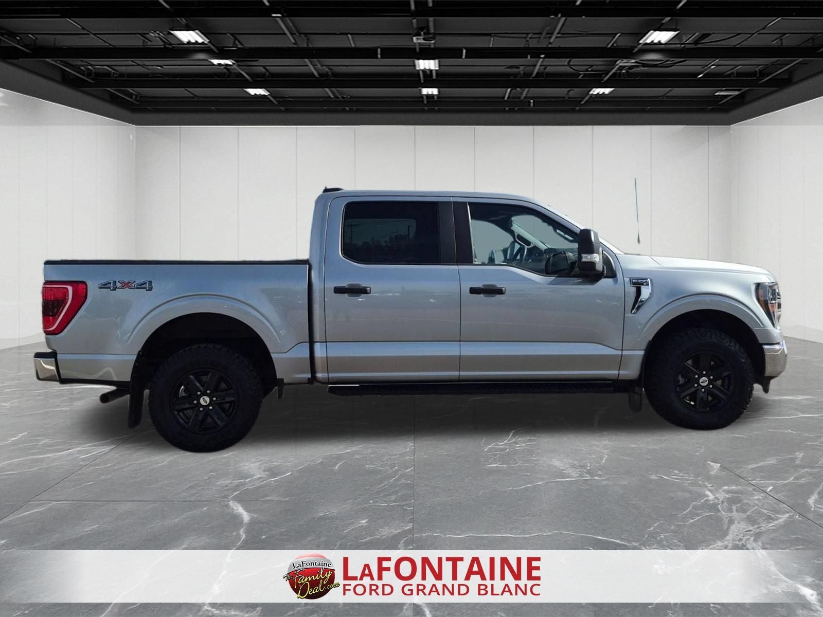 2023 Ford F-150 XLT 4X4