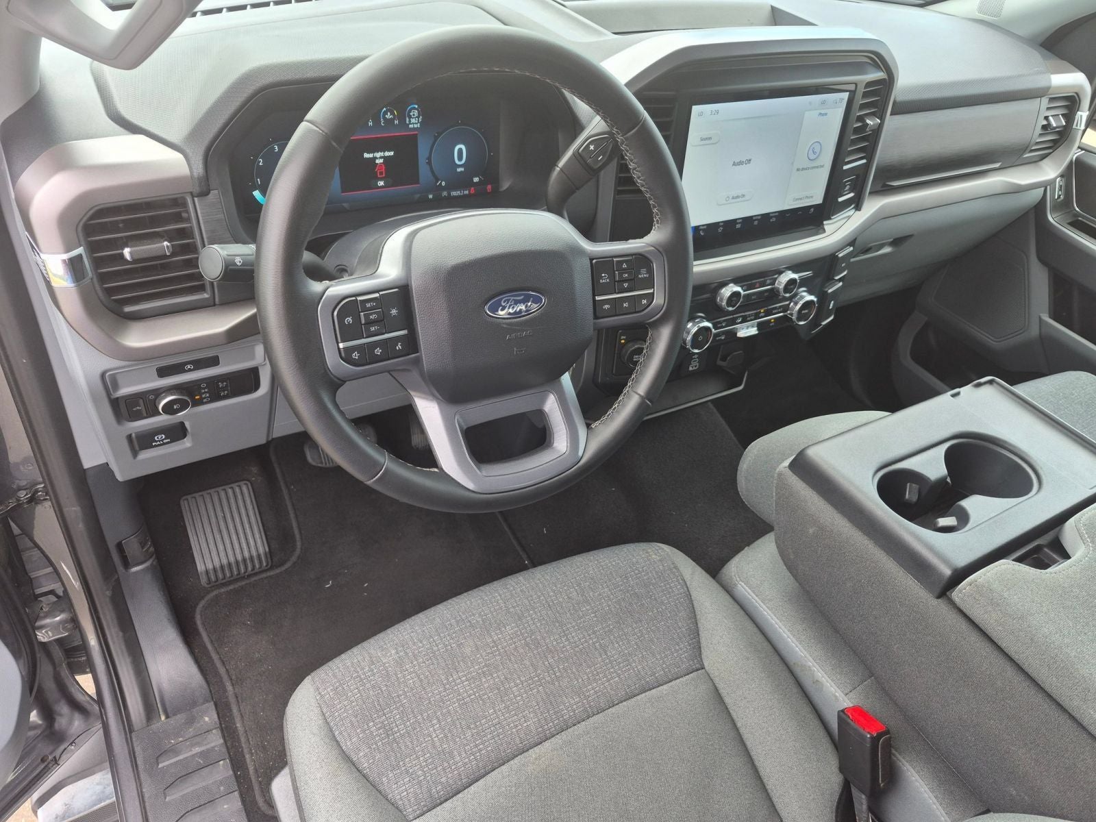 2025 Ford F-150 XLT 4X4