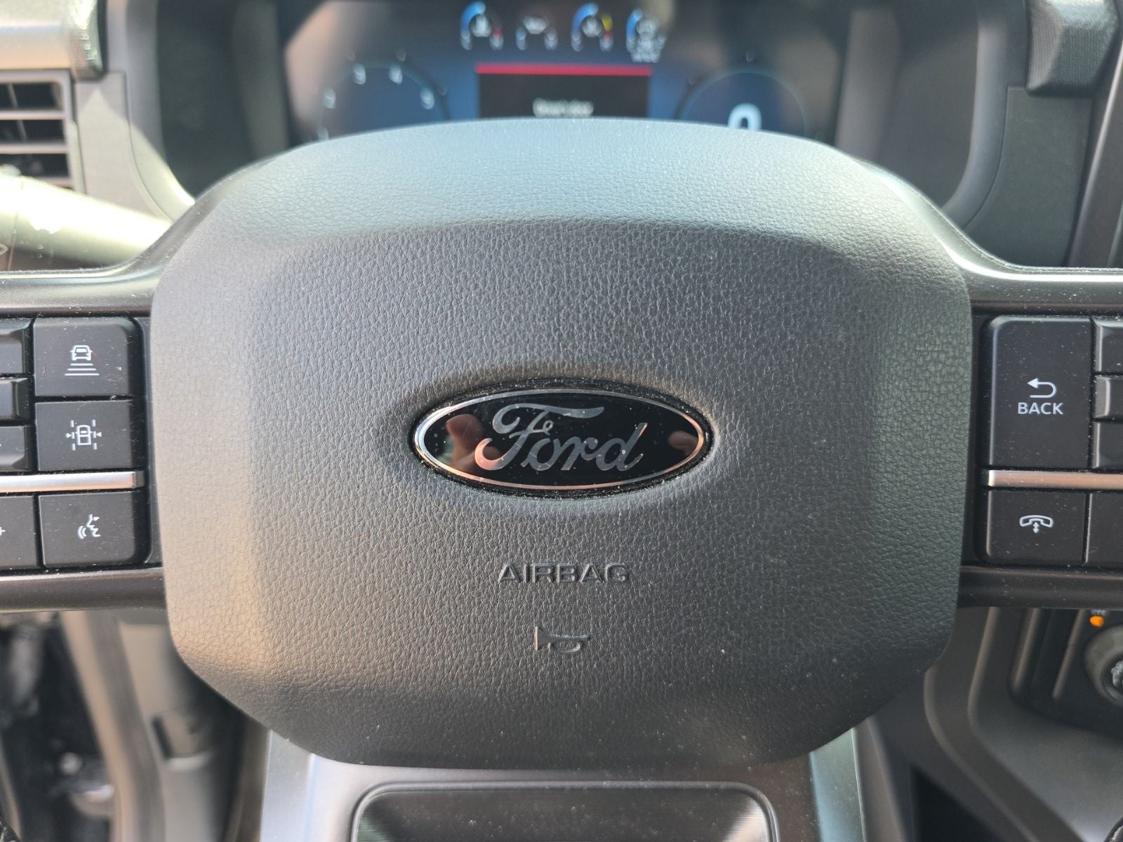 2024 Ford F-150 XLT 4X4